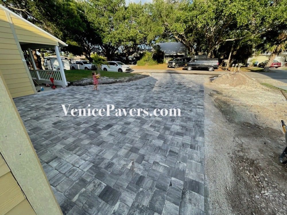 New paver driveway — Venice
